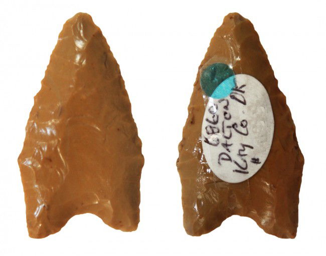 1 1/2" Dalton. Partain Paper. Kay Co, OK. River: 1 1/2" Dalton. Partain Paper. Kay Co, OK. River Polished. Wil be pictured in the upcoming book, Partain Relics