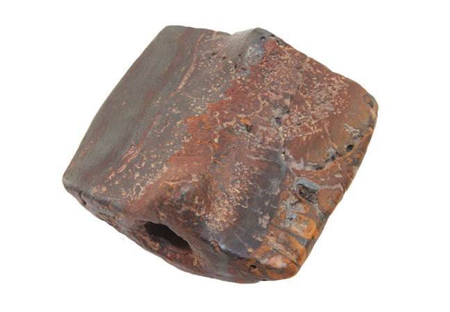 Hematite Horned Bannerstone. Davis G7 Paper: Rare 2 5/16" Hematite Horned Bannerstone. Lawrence Co, OH. Davis G7 Paper (looks like a 9). Found in 1960 on Eugene Bauer's farm. Added a picture to show how pronounced the "horns" are on this Banners