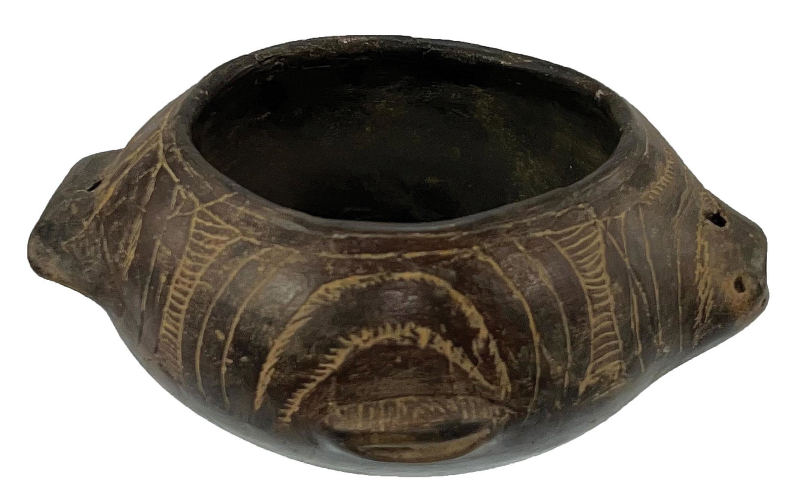 6 1/4" D. Engraved Fish Effigy. Clark Co, AR.  Roberson Mound. Rare (1 of 6)