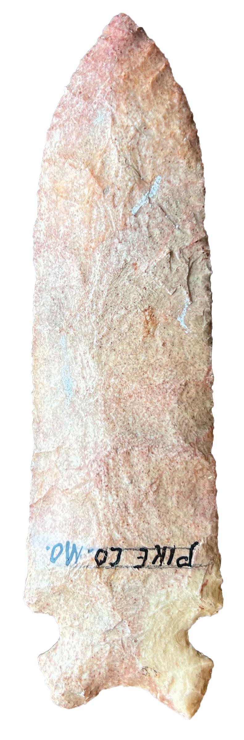 5 7/8" Hemphill. Pike Co, MO. Colorful, G10 condition. Ex-Gary Litherland. Putty G10 COA: 5 7/8" Hemphill. Pike Co, MO. Colorful orange and red Strawberry (?) Chert. G10 condition. Thin for the type. Ex-Gary Litherland. Putty G10 COA