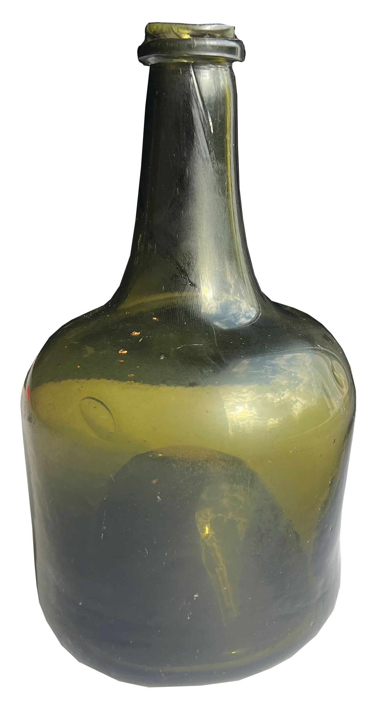 8" Case Gin Dutch Bottle 1720-1750.  Ex-Larry Swann (1 of 4)