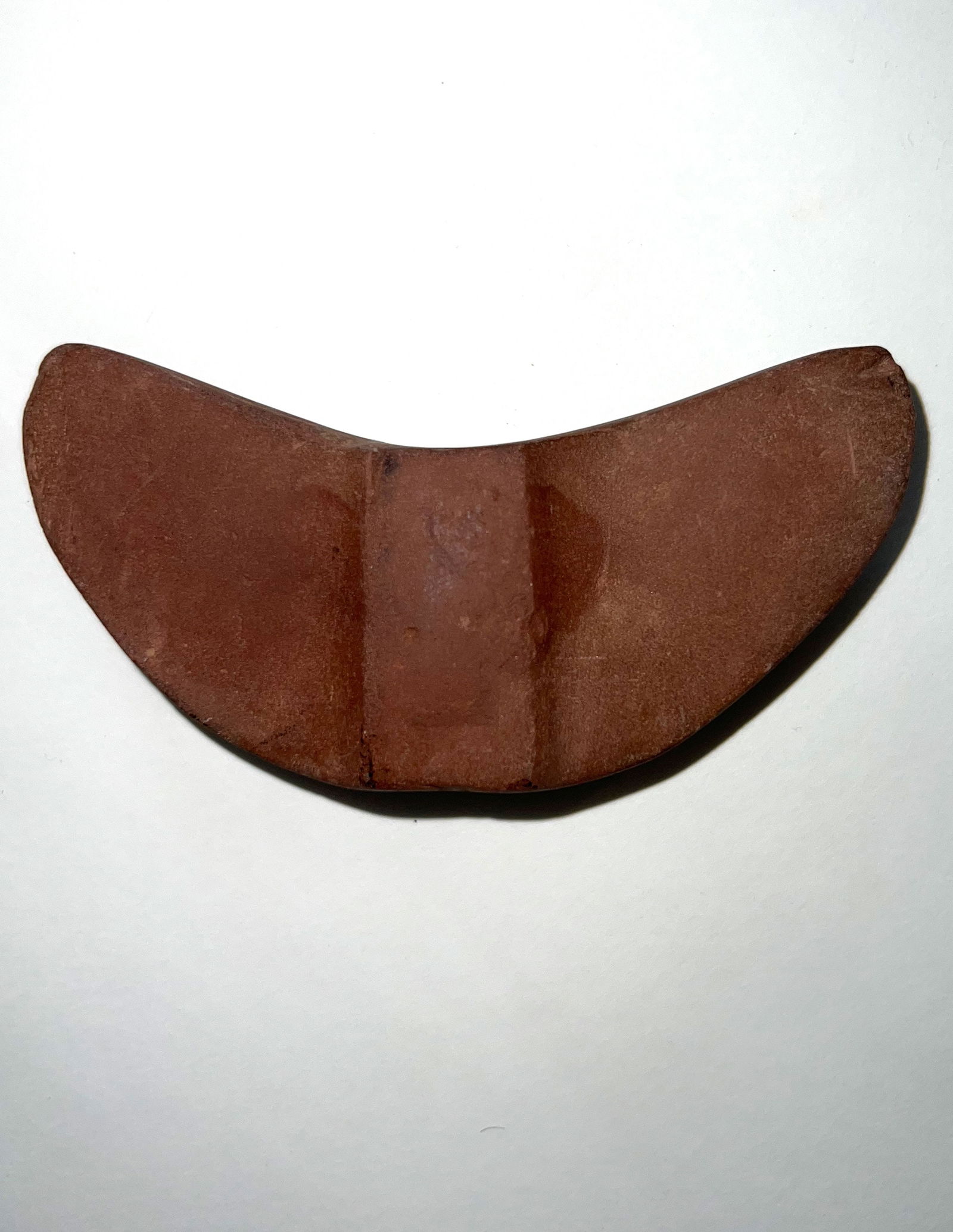 4 1/4" Bannerstone. Ex-Burton/Teubner Estate.: 4 1/4" Bannerstone. Cayuga Co, NY. Ex-Burton/Teubner Estate.