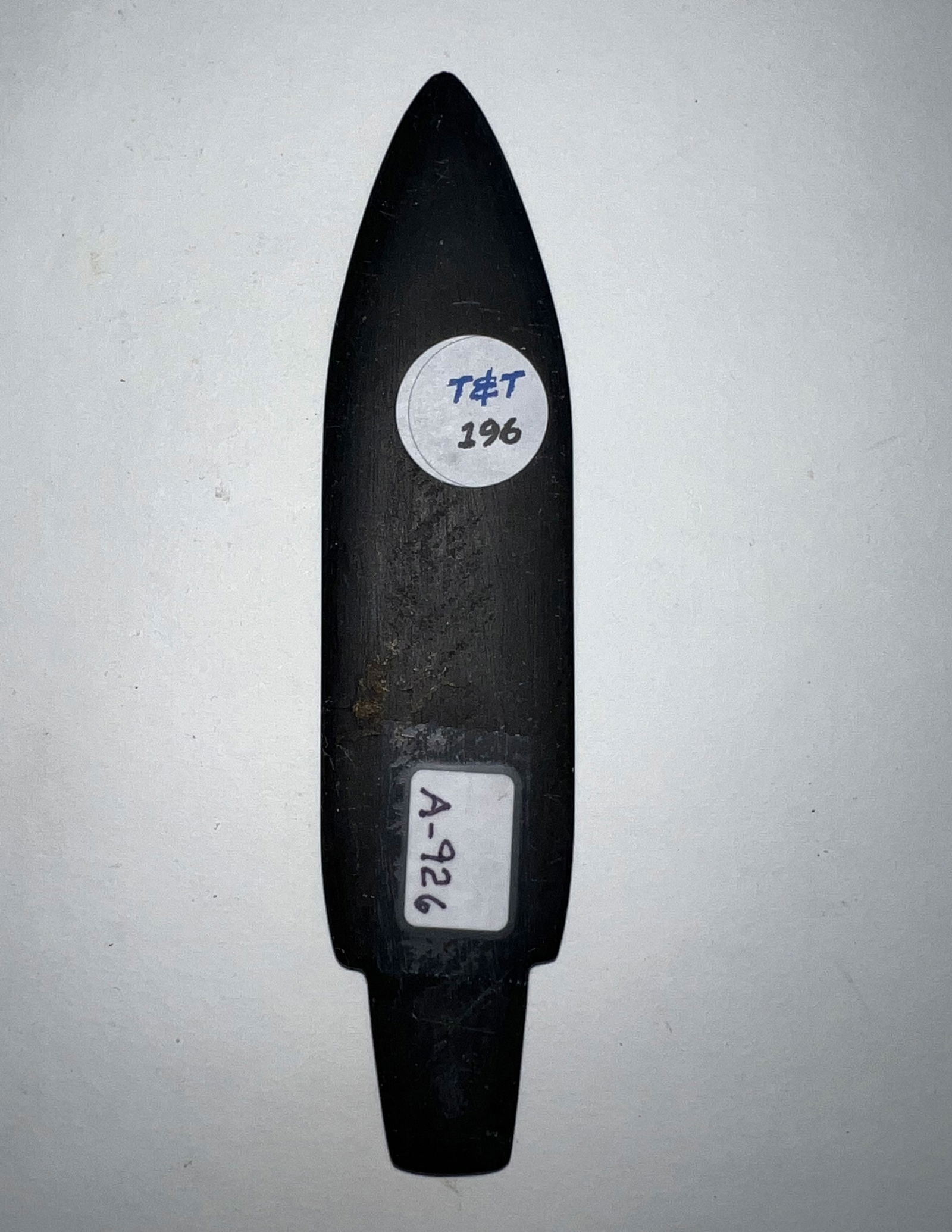 5 7/16" Cannel Coal Spear Point.  Ex-David Cunningham. (1 of 2)