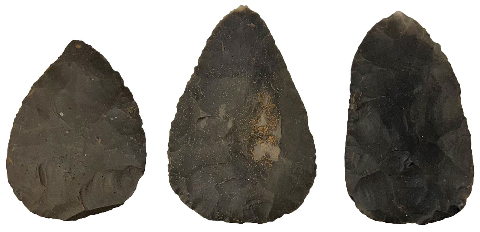 3 Cache Blades. Hornstone. Gibson County, Indiana. Longest 3 5/8”. Ex Stan Ryland. Davis COA (1 of 3)