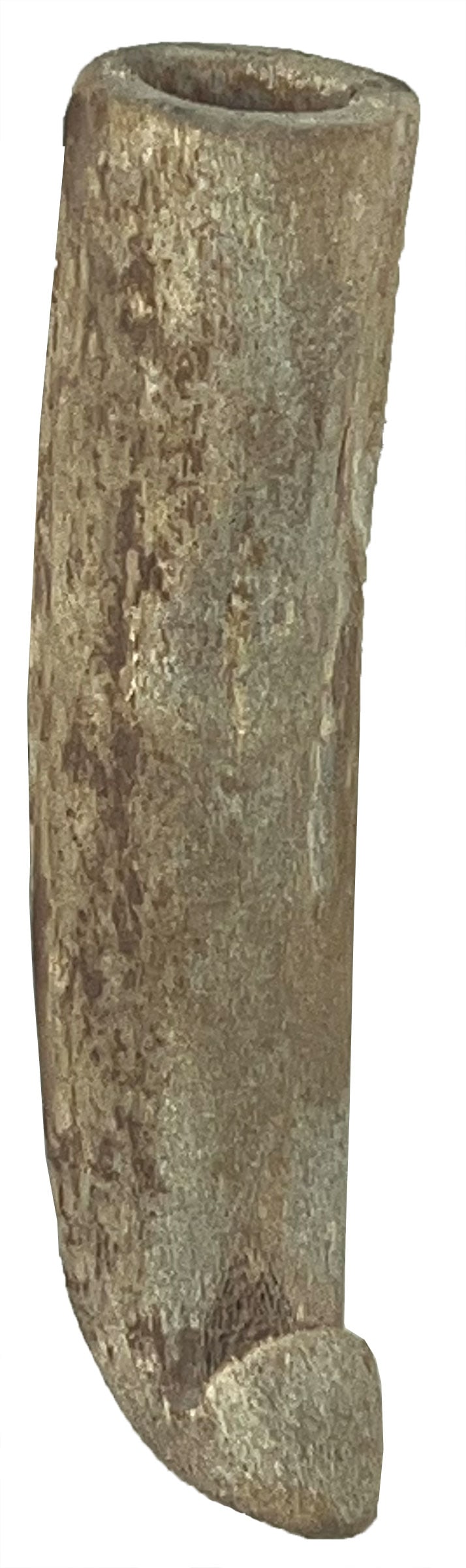 3 3/8” Atlatl Hook. Bone. Found in 2004. Ex Jerry Garret, Arnie Karmak.: 3 3/8” Atlatl Hook. Bone. Found in 2004 by Jerry Garret in Clark County, Indiana. Ex Jerry Garret, Arnie Karmak and Tom Erdmann.