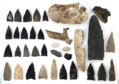 35 Nice Tennessee Artifacts.  (7/8” to 4 1/4”). Ex Kevin Pipes.