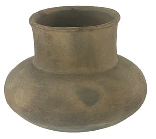 4 3/4" Tan Stove Top Bottle. Bradley Site (3 CT3-3), Arkansas. Ex Joe Kinker.