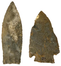 Frame of 2 Points. Ft Payne Chert. Ex Glen McQuaide.