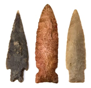 3 Points. Longest 3 15/16". Variety of material. Ex Wally Zollman Collection.