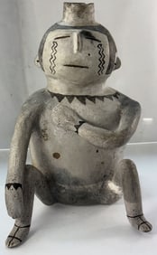 9 1/2” Kayenta Style Black and White. Arizona.  Ex Wally Zollman.