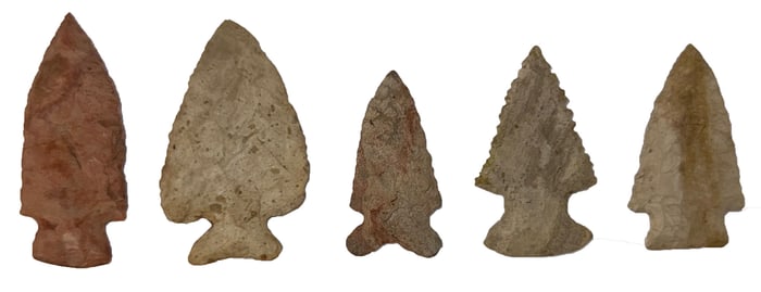 5 Points. 2" to 2 3/4". One broken and Glued. Ex Bob Croasdale Collection.