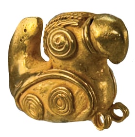 1 3/8” Tairona Effigy Parrot. Gold content unknown. Provenance unknown. Excellent