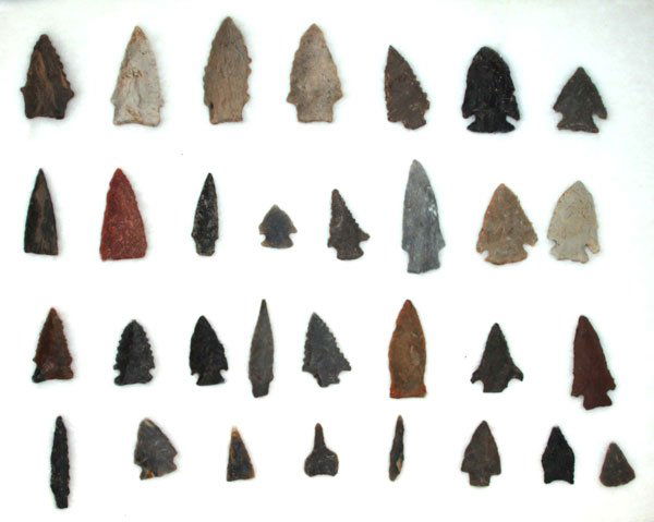 Group of 31 Points. TN. Stroud collection: 73. 31 Points. Eastern TN. 1”-2 1/2”. Nice. Stroud collection