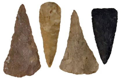 4 Tennessee Cobbs Points. 2 3/8" to 3 1/8". Pictured in  Who's Who 11. Ex King Ross. 