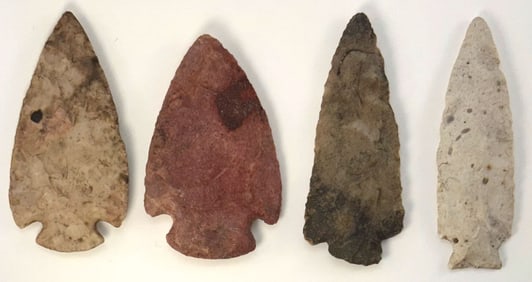 Frame of Four Points. 4" to 4 3/8". Variety of types and materials. Ex Jerry Hodson.