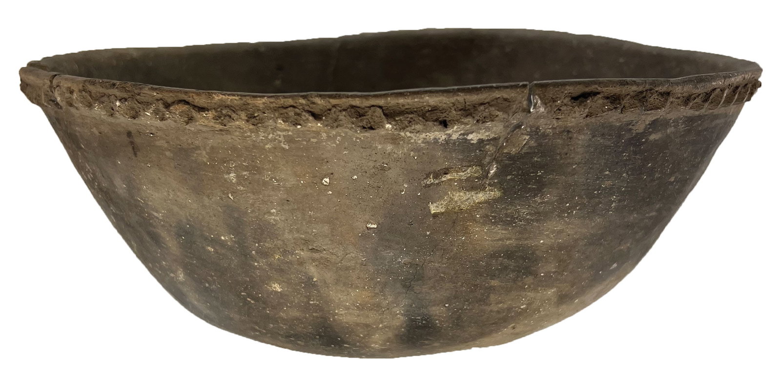10” Pie Crust Rim Bowl. Glued from 4 pieces. Arkansas. Ex Bill Mangold.: 10” Pie Crust Rim Bowl. Glued from 4 pieces. Arkansas. Ex Bill Mangold.