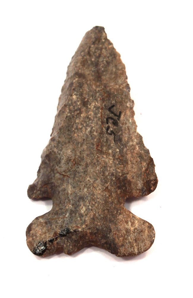 2 7/16" Ohio Thebes. 2 7/16". Form of Upper Mercer: 2 7/16" Ohio Thebes. 2 7/16". Form of Upper Mercer Chert. Ex-Lewis McDaniel