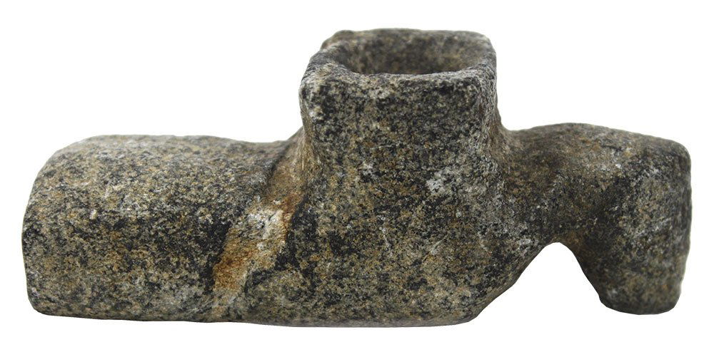 2 11/16" Steatite Bird Effigy Pipe.  Old example with (1 of 4)