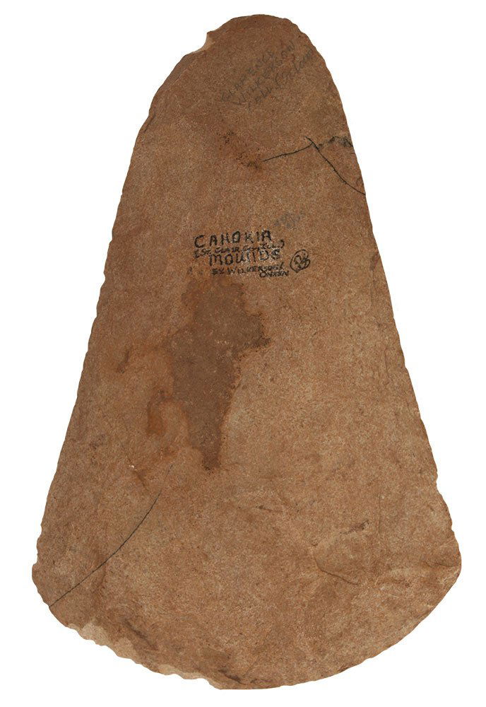 9 1/4" Cahokia Mounds Spade.  St. Clair Co, IL.  Mill (1 of 2)