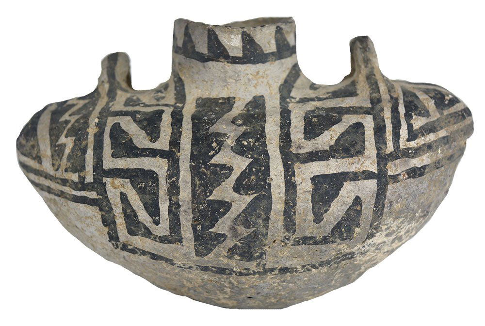 5" Anasazi Pottery Vase.  NM.  Solid example in as (1 of 5)