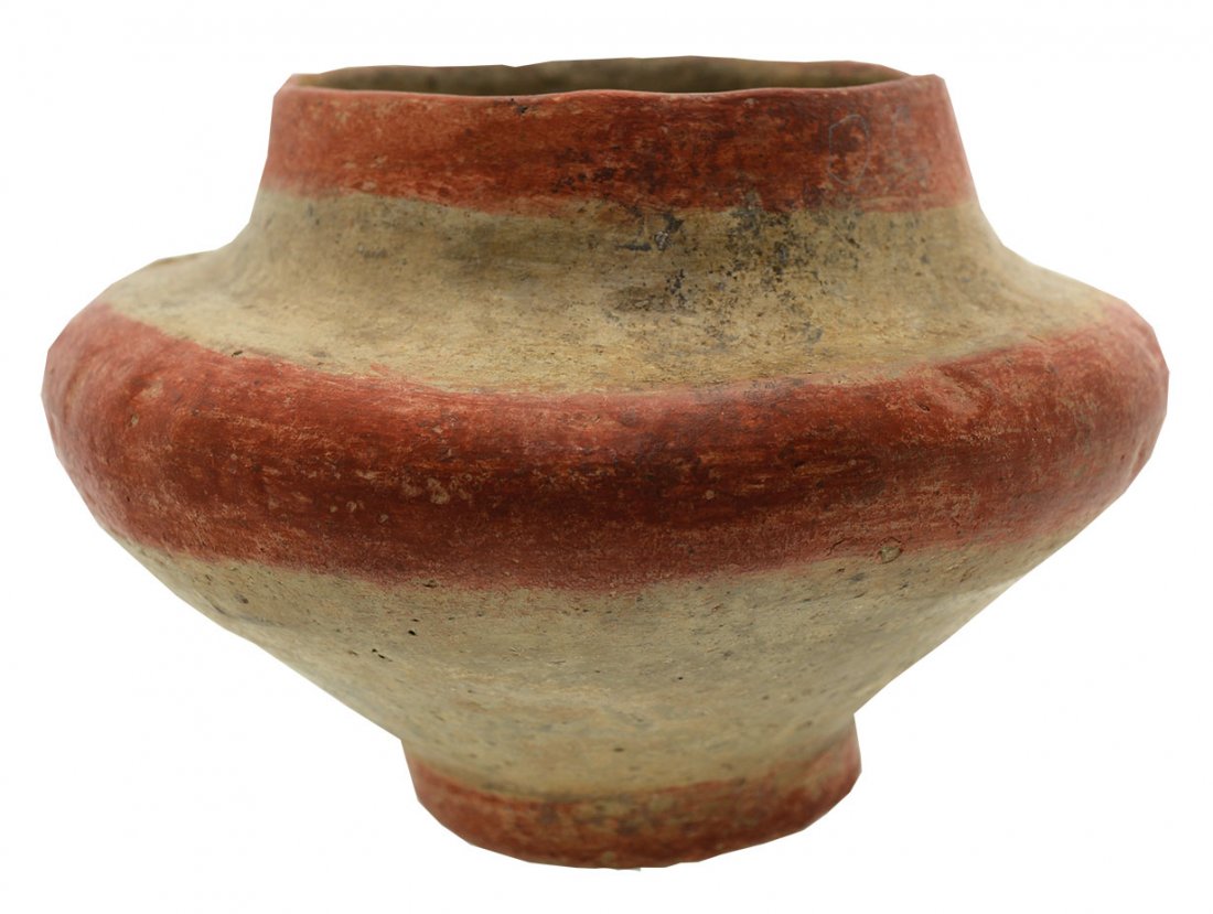 6 1/4" D. Spittoon Jar. Crittendon Co, AR. Beck Site.: 6 1/4" D. Spittoon Jar. Crittendon Co, AR. Beck Site. Solid with minor rim repair. Original paint, rare style. Ex-Dean Crnkovich