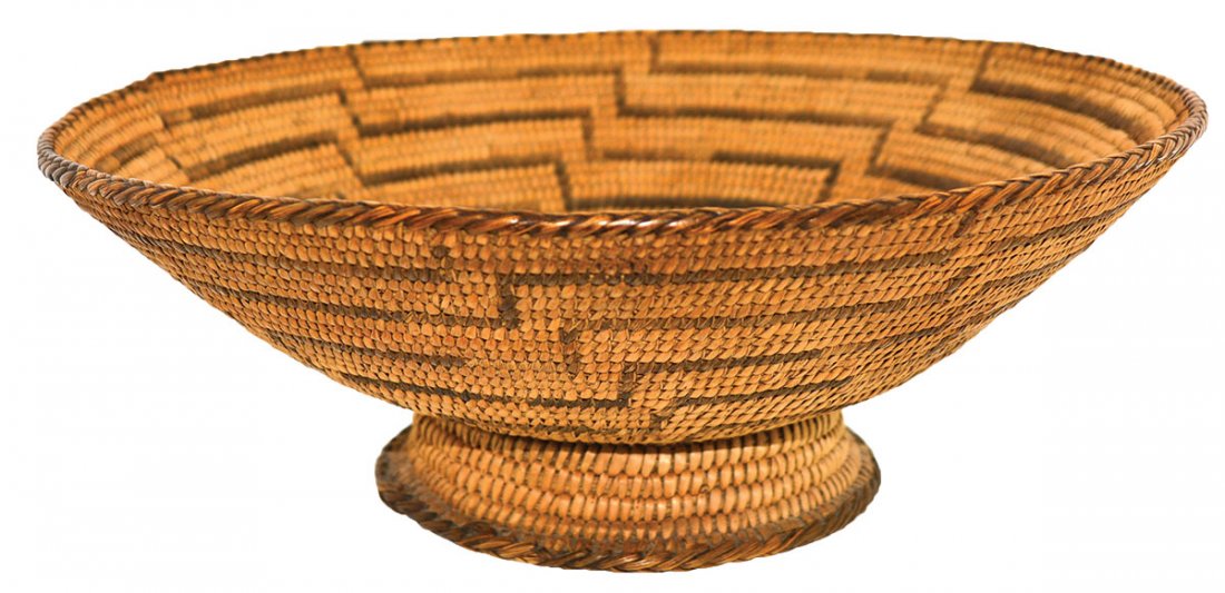 10" D. Native American Basket with Pedestal Base. (1 of 3)