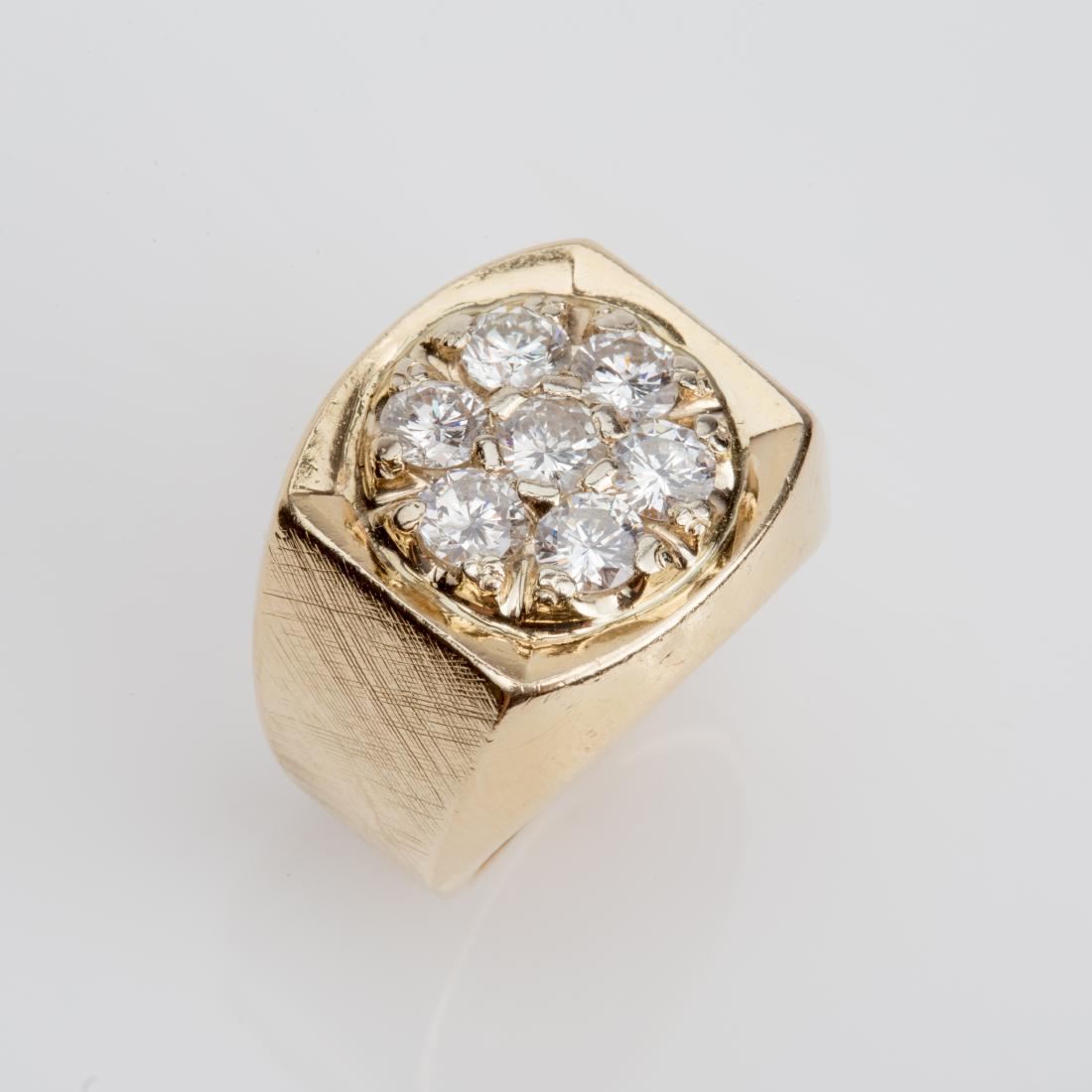 14K MENS ROUND TOP DIAMOND CLUSTER RING SIZE 6.7 (1 of 6)