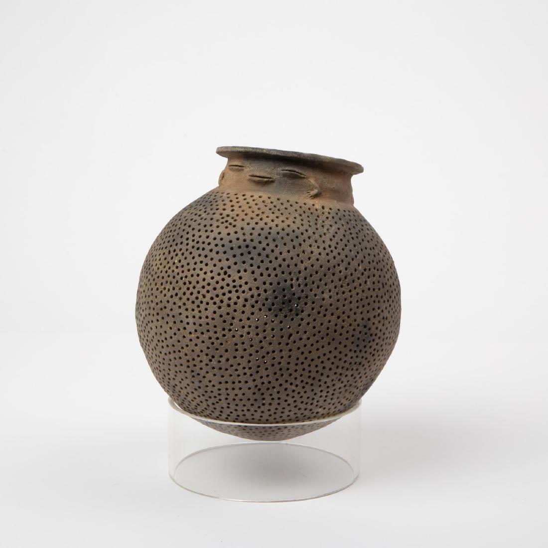 A QUIMBAYA CULTURE ANTHROPOMORPHIC COLANDER (1 of 10)