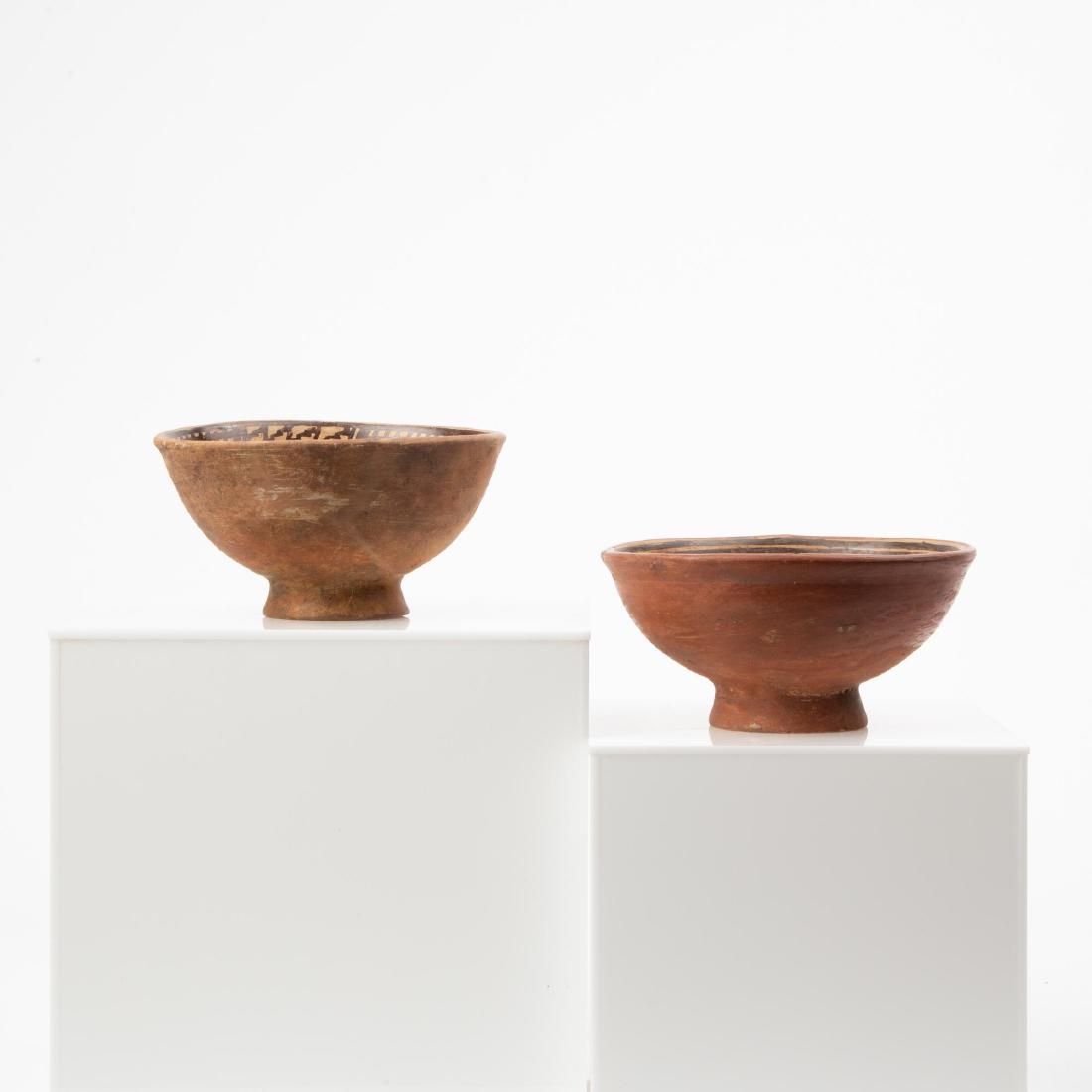 TWO PRE-COLUMBIAN NARINO PEDESTAL BOWLS (1 of 5)