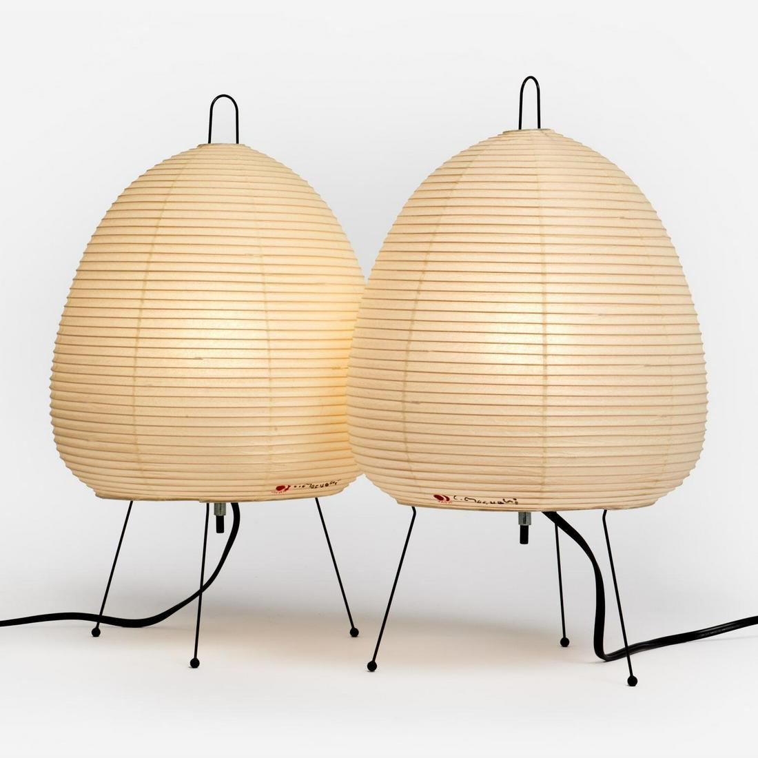 ISAMU NOGUCHI Pair of Akari Light Sculptures (1A) (1 of 6)