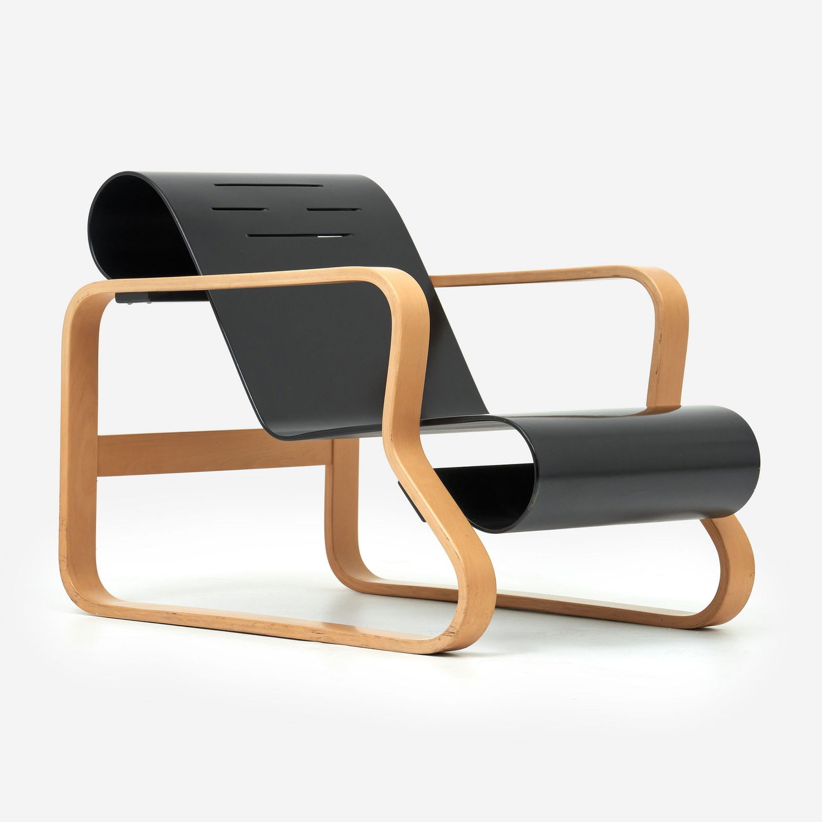 Alvar Aalto for Artek Paimio Chair (1 of 9)