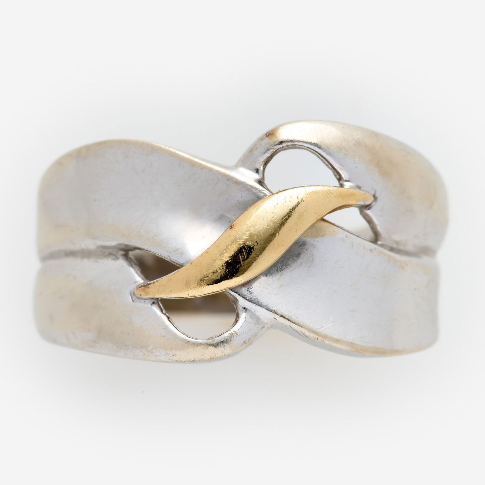 14k Two Tone Mexico Ring, Size 6.5 (1 of 6)