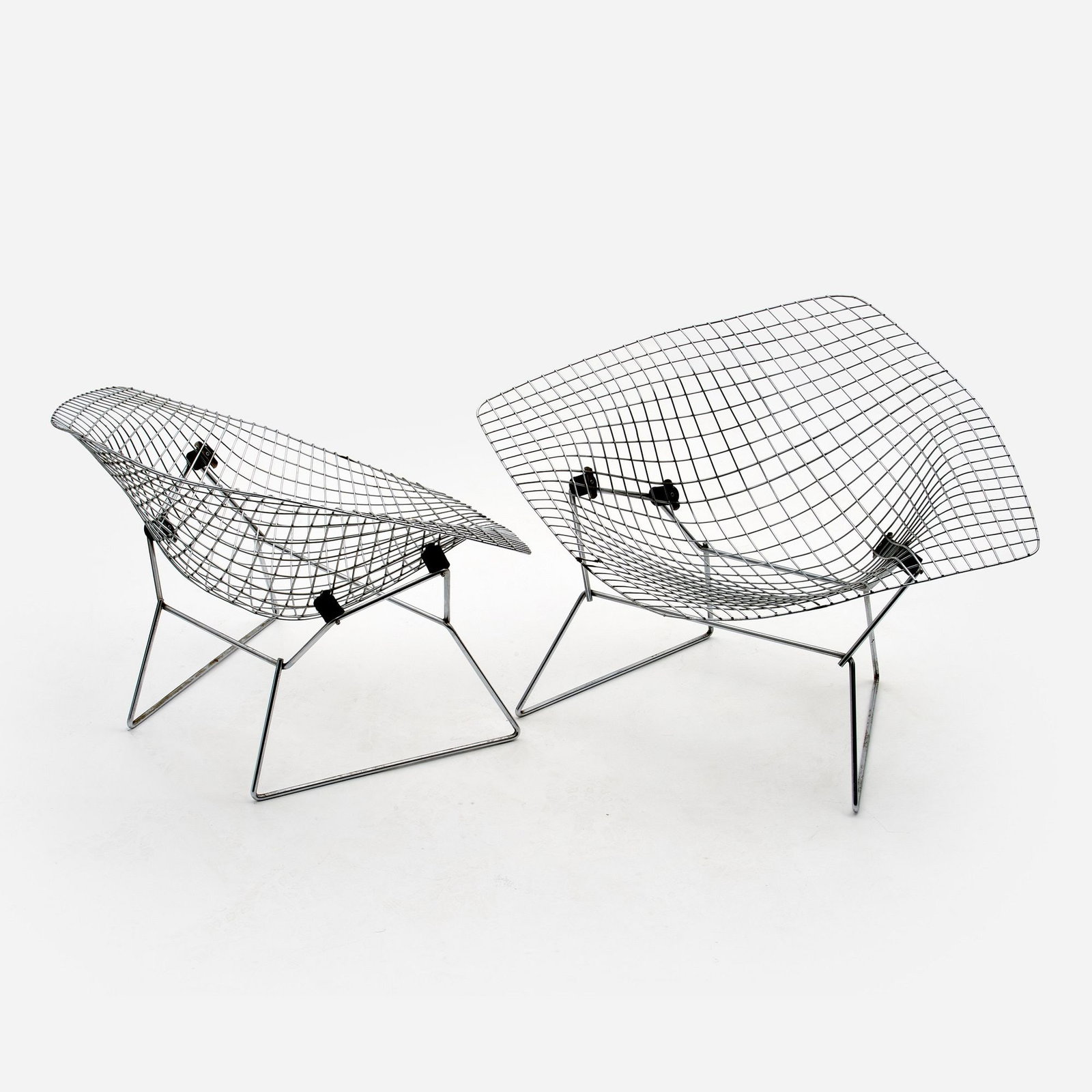 Harry Bertoia for Knoll Pair of Wide Diamond Chairs (ca. 1970s) (1 of 10)