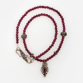 Sterling Garnet Bead Necklace