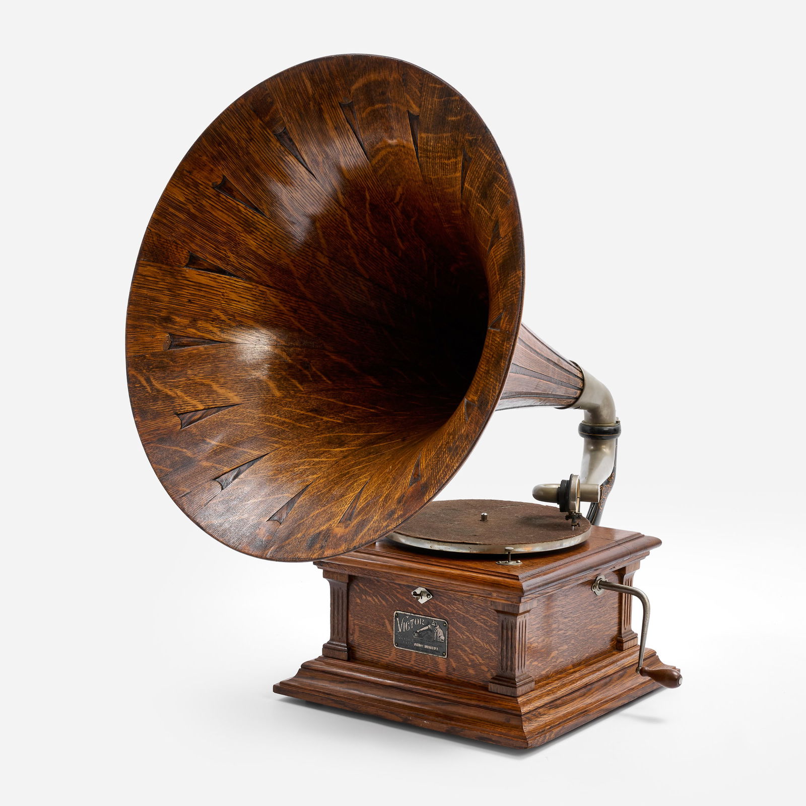 Victor Type III Phonograph (Vic-III) (1 of 13)