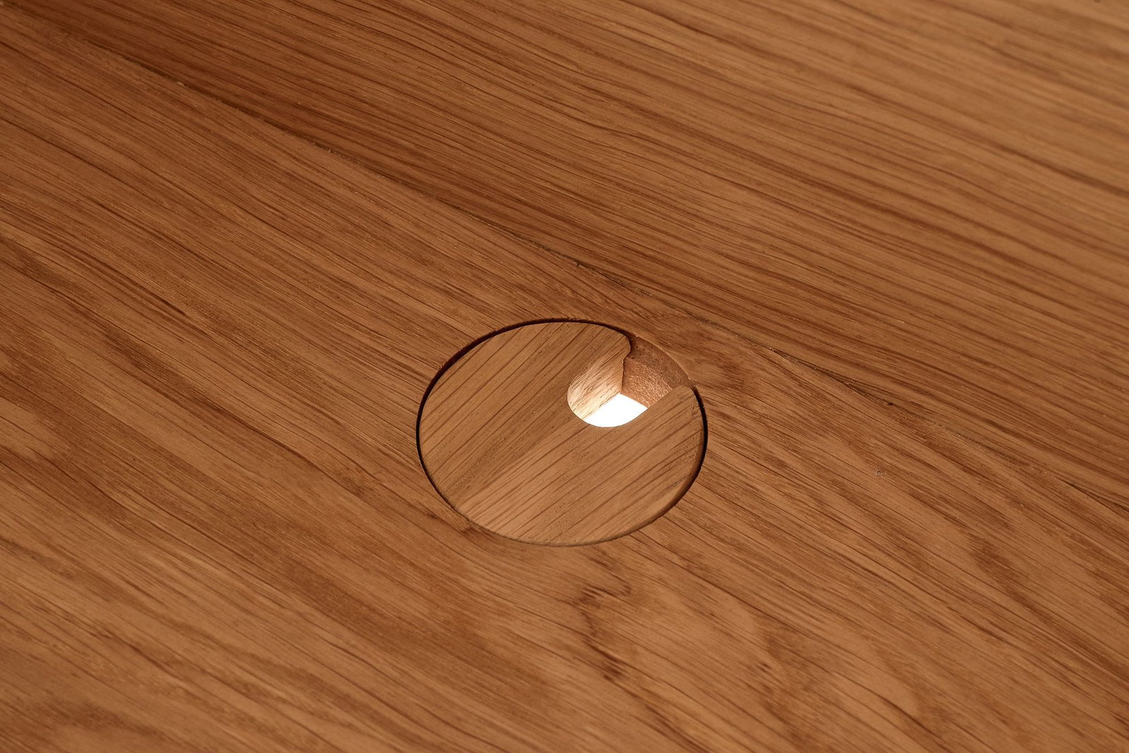 DWR "Edel" Console - 15