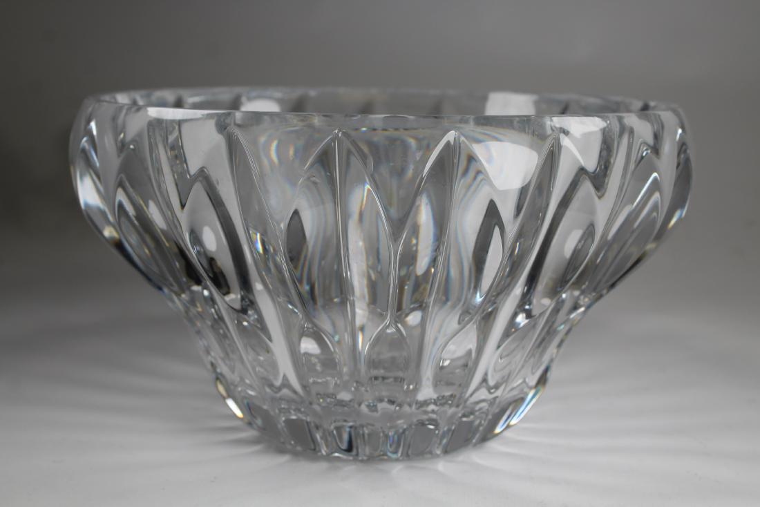 Large Rogaska Crystal Bowl: Large/Heavy Gauge Rogaska Crystal Bowl. Signed on base. Diameter: 10 in. Height: 5.5 in.