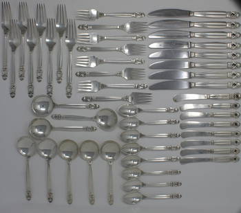 Georg Jensen "Acorn" Pattern Sterling Flatware Set: (48) Pc. Georg Jensen "Acorn" Pattern Sterling Silver Flatware Set (8) Dinner Forks Length: 7.5 in. Total Weight: 15.04 ozt (8) Salad Forks Length: 6.5 in. Total Weight: 11.89 ozt (8) Soup Spoons