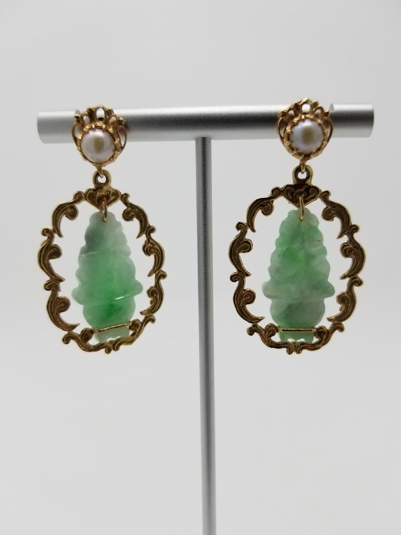 14K Gold, Pearl & Jade Earrings: 14K Gold, Pearl & Jade Earrings. Stamped 14K on earrings. Total Weight: 10.4 g. - All silver, gold and/or jewelry lots or invoices containing said lots MUST be paid for via WIRE TRANSFER or CASHIER"S 