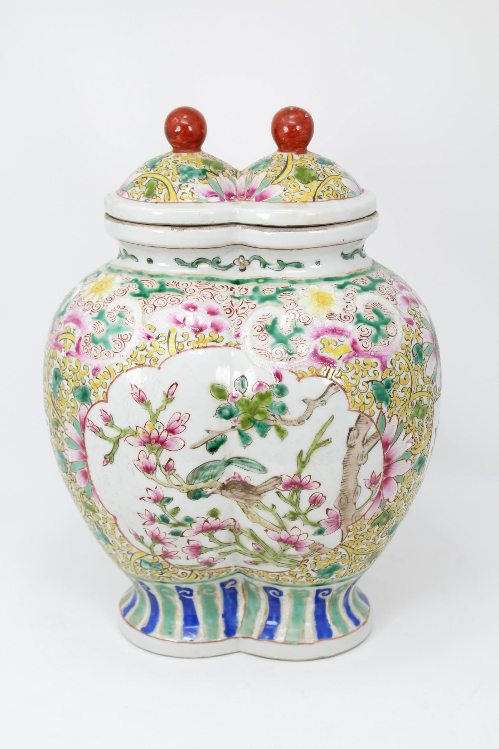Chinese, Conjoined Porcelain Vase. Signed: Chinese, Conjoined Porcelain Vase. Marked on bottom. Size: 13 x 9.5 in.