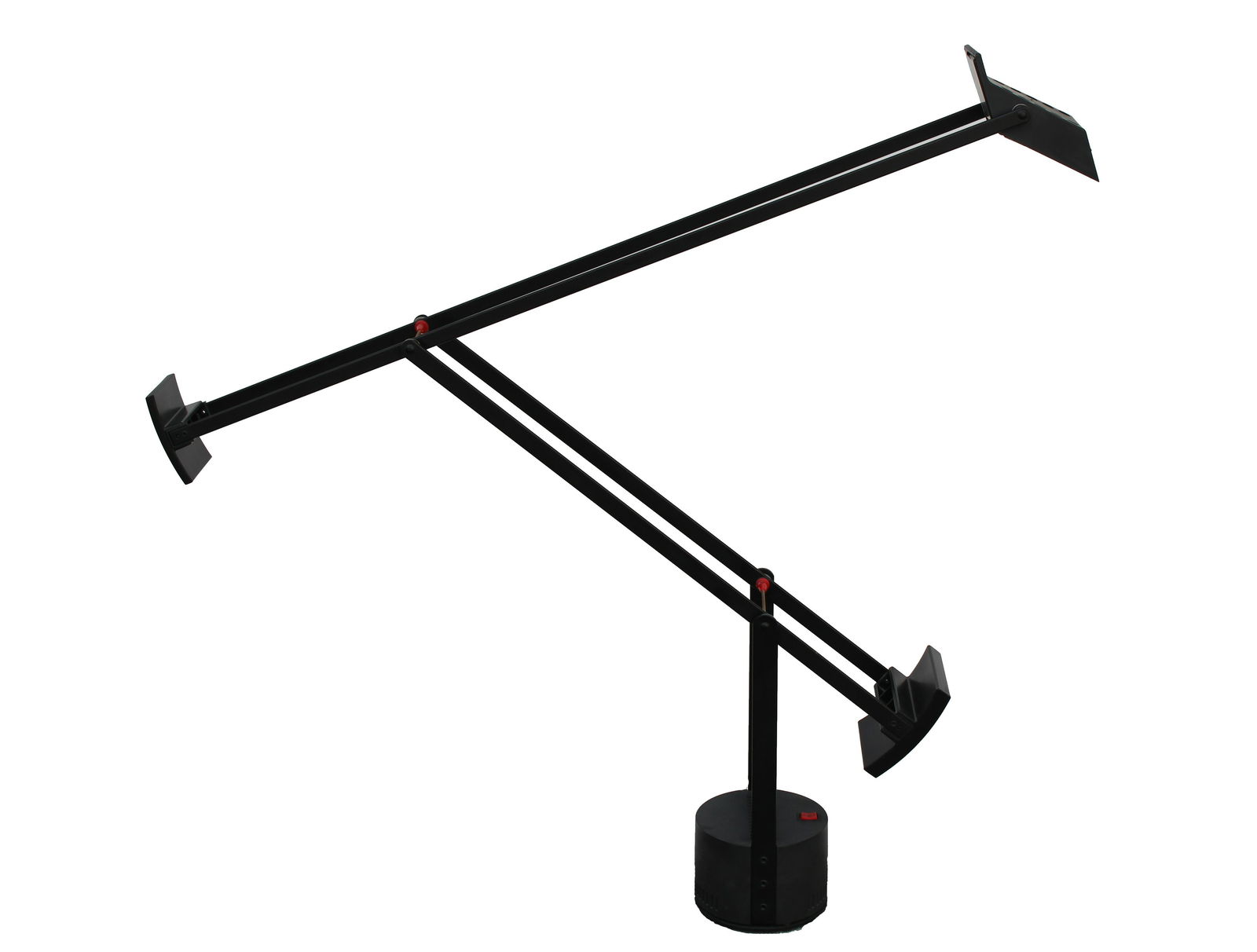 1970s Artemide Tizio Lamp by Richard Sapper: 1970s Artemide Tizio Lamp by Richard Sapper introduced in 1972, the Tizio Classic Task Lamp by Artemide features an angular and adjustable modern style. This lamp is one of the originals and was purch