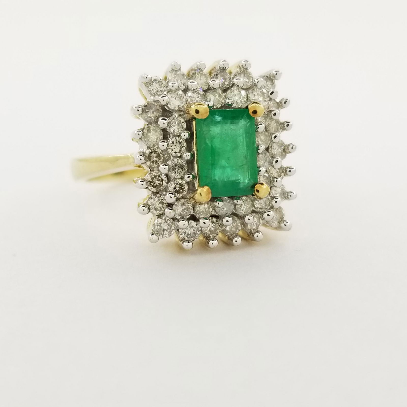 10K Gold Emerald & Diamond Ring (1 of 7)