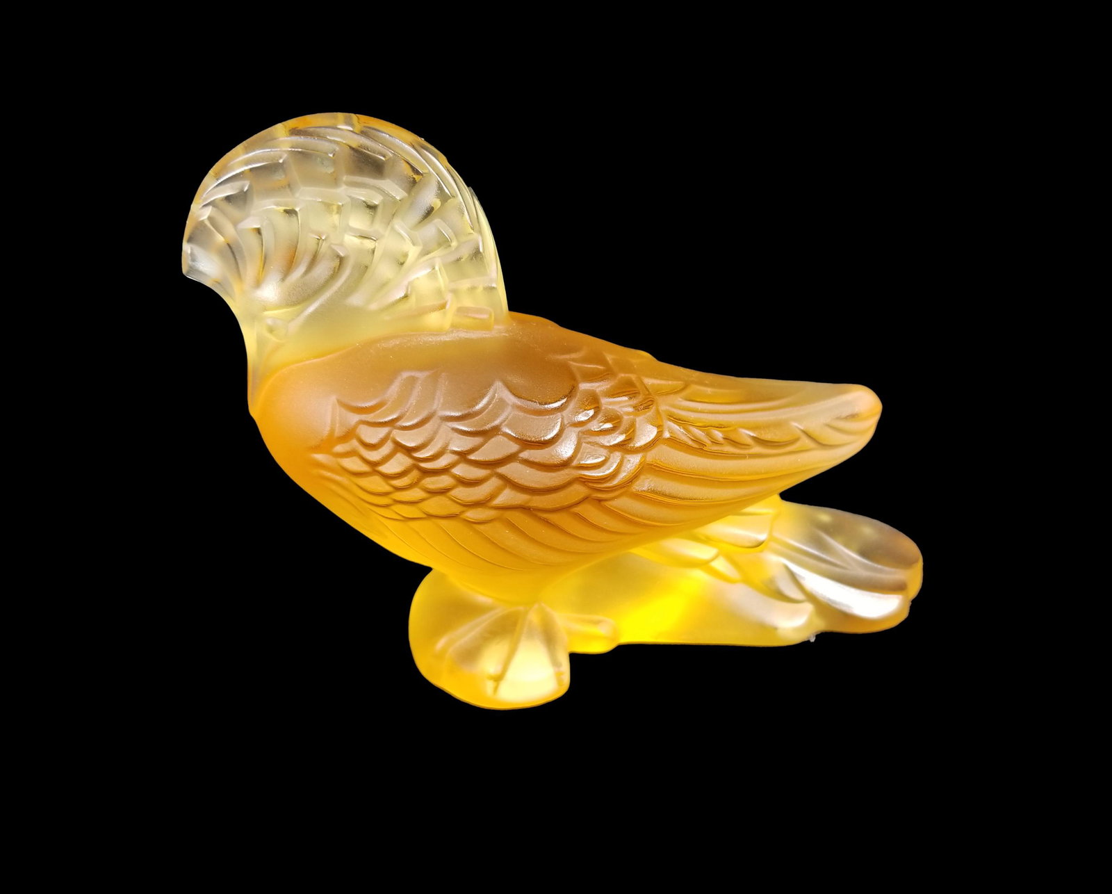 LALIQUE Amber Goura Figurine: LALIQUE Amber Goura Figurine. Signed on base. Comes with original box. Box Size: 2.5 x 6 x 5.25 in.