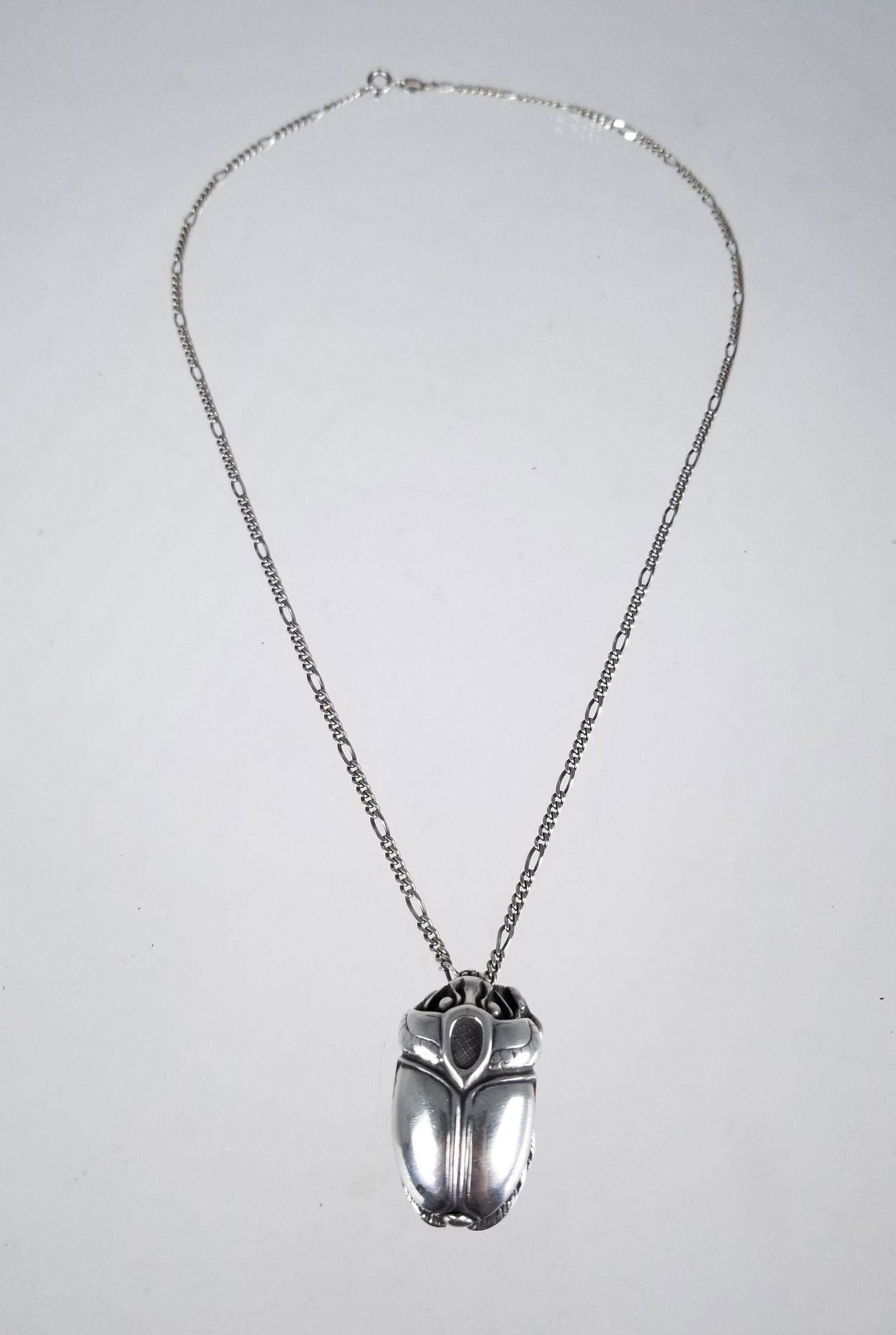 Sterling Scarab Locket Necklace: Sterling Scarab Locket Necklace. Marked inside scarab. Weight: 30.7 g. Chain Length: 20 in.