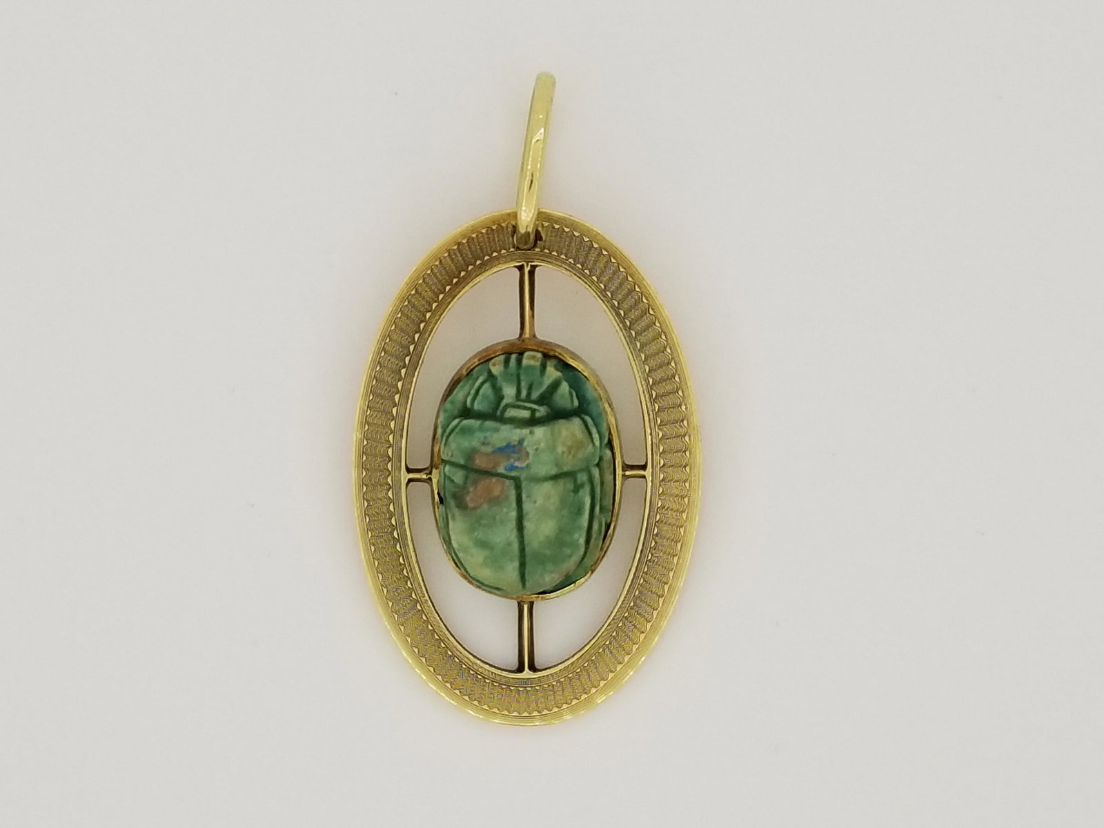 Gold Scarab Pendant 10k: Gold Scarab Pendant 10k Overall Weight: 6.5 g Size: 3.4 x 2.3 cm