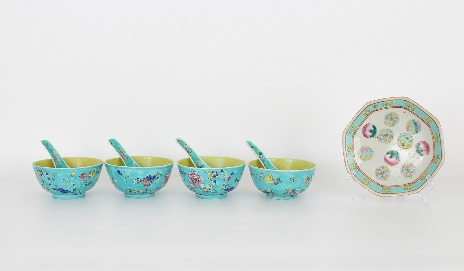 Chinese Porcelain Bowls, Spoons and One Dish: Chinese Porcelain Bowls, Spoons and One Dish. Dish Diameter: 6 in. Bowl Size: 2.25 x 4.5 in.