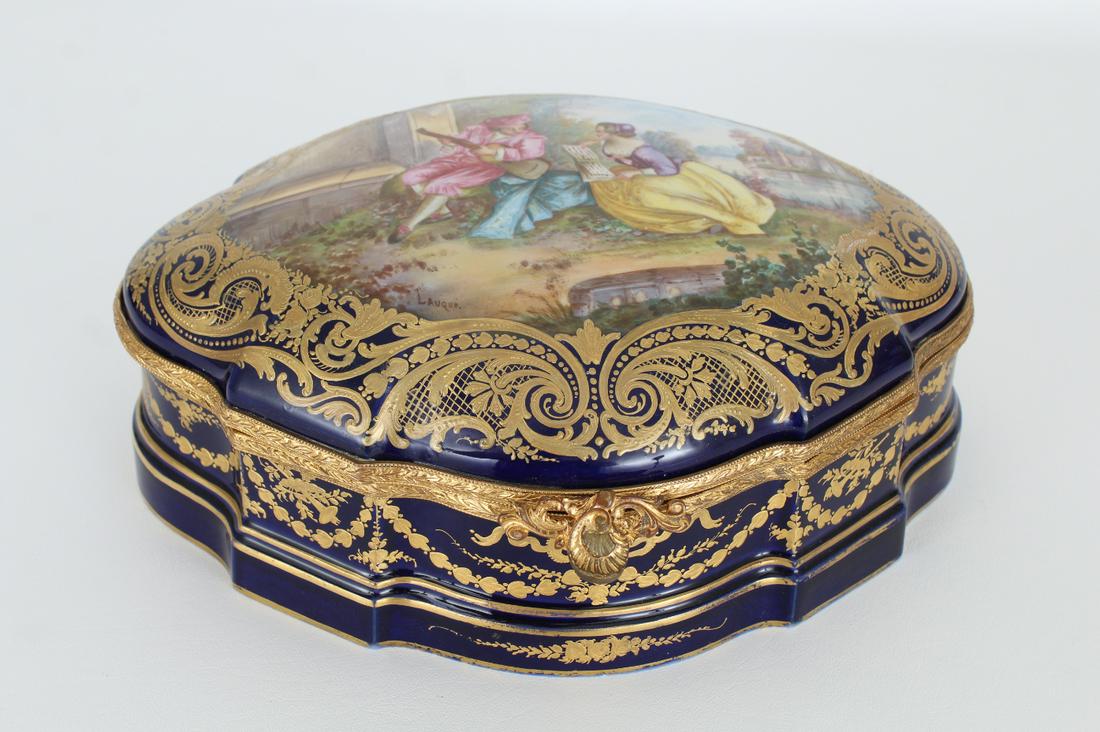 Sevres Style Porcelain Lozenge Shape Gilt Box (1 of 9)