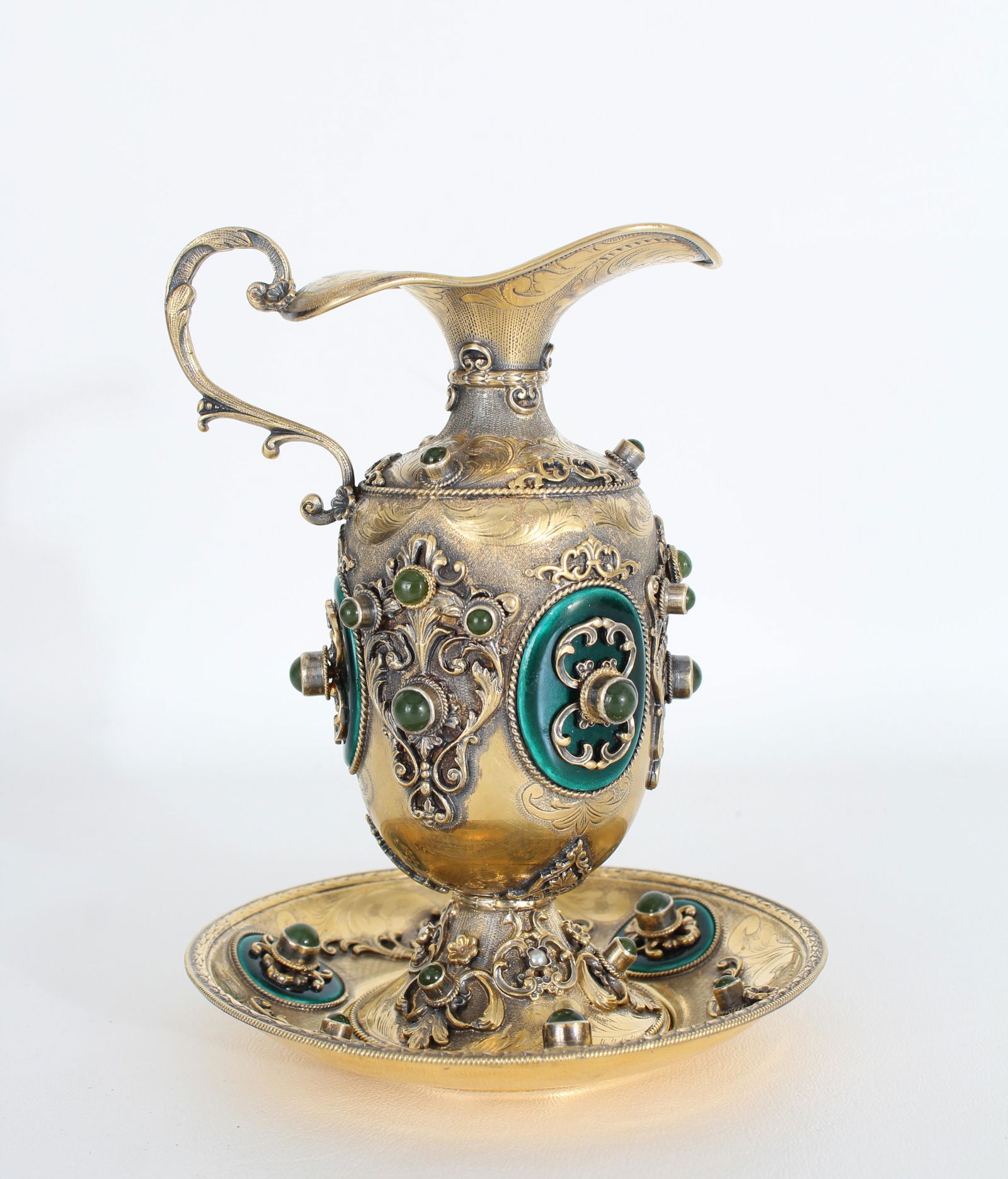 European Gilt Cup and Saucer: European Gilt Cup and Saucer