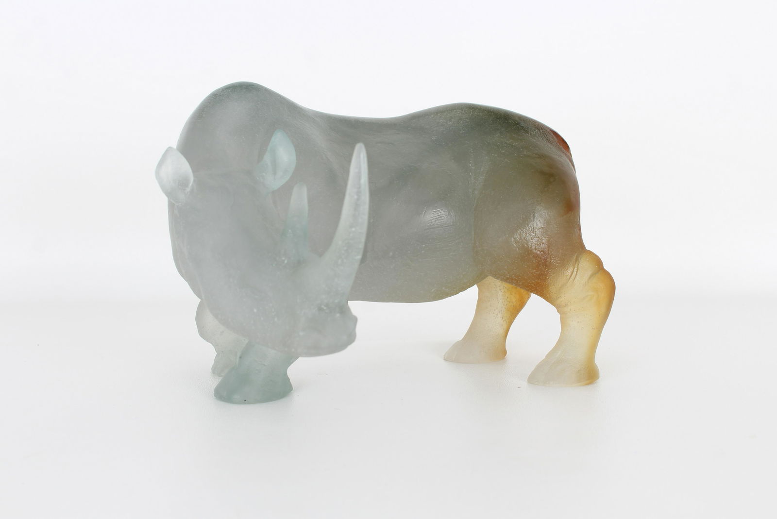 Large Daum Rhino with Original Fitted Box: Large Daum France Rhino with Original Fitted Box. Signed on bottom of front foot. Rhino Size: 6 x 9.25 x 8 in. Overall Box Dimensions: 11 x 12 x 12 in.