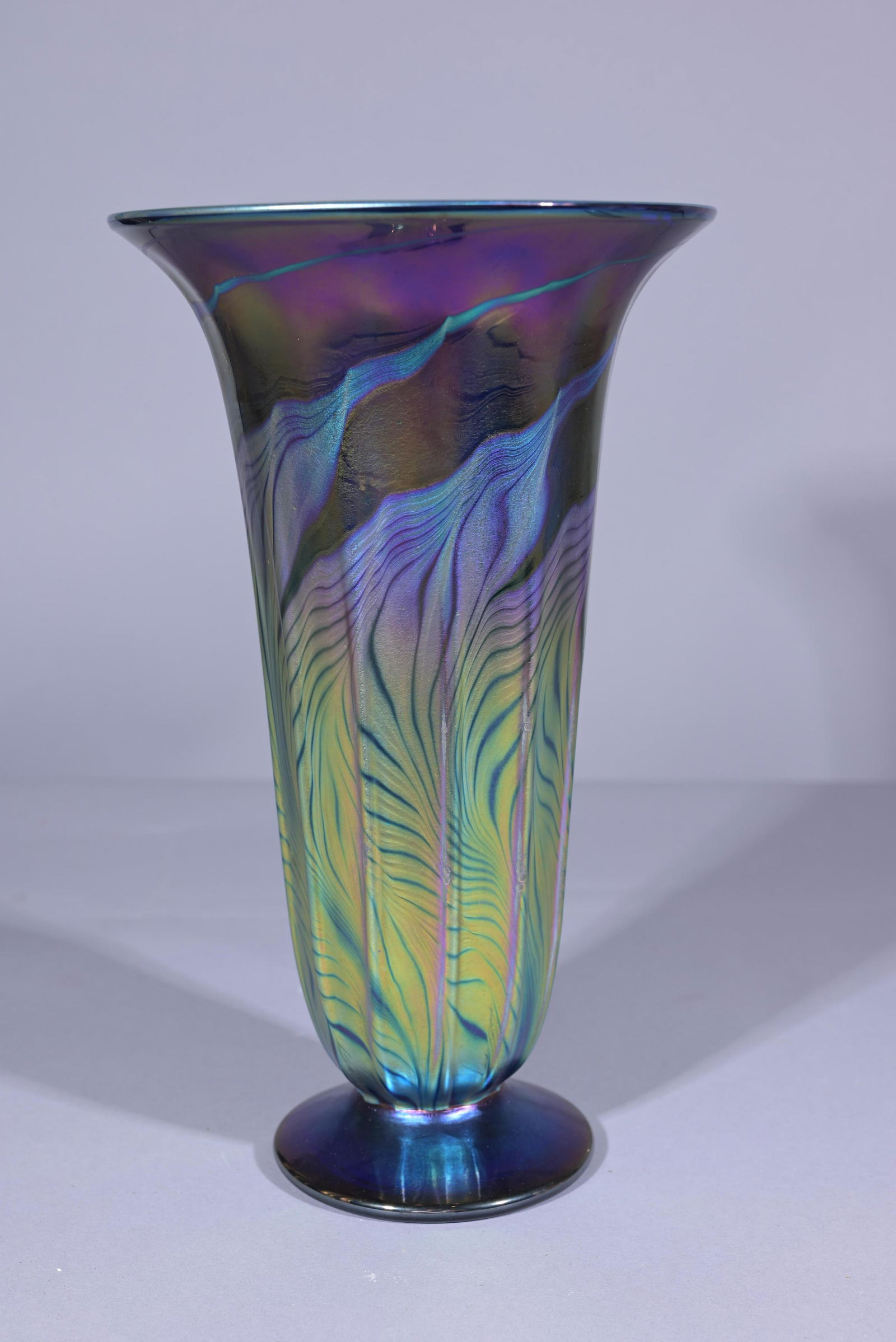 Lundberg Studios Glass Vase (1 of 7)